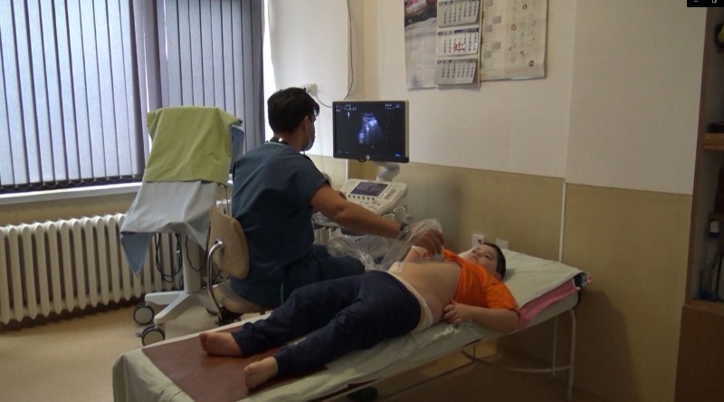 В болница на Коледа: Мечтата на Методи от Пловдив е да не боли ВИДЕО