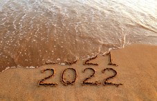 Празниците през 2022 или кога да пуснем отпуск, за да почиваме повече ofitsialnite-praznitsi-prez-2022-ili-503.jpg