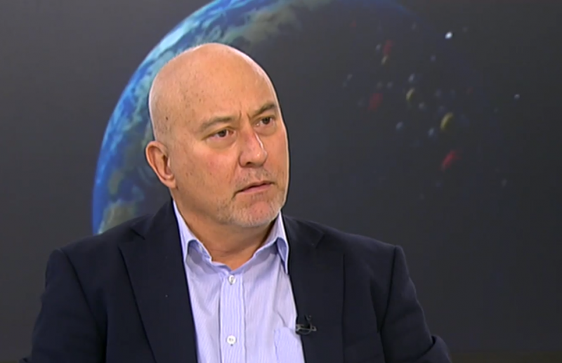 Математик: На 19 януари ще бъдат регистрирани 20 хил. заразени