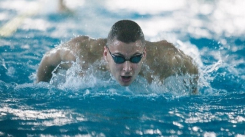 Пловдивският плувец Йосиф Миладинов - най-добър млад спортист на България за 2021 г.