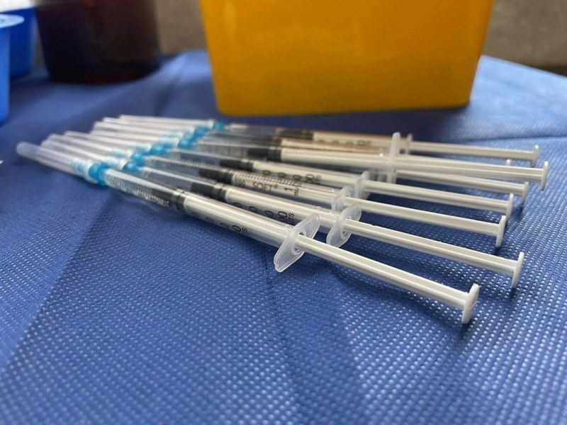 Изнесени пунктове за ваксинации ще работят в Пловдив и село Маноле през уикенда