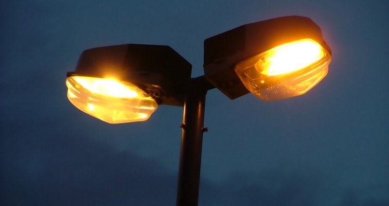 Редуцират уличното осветлението и в община Калояново