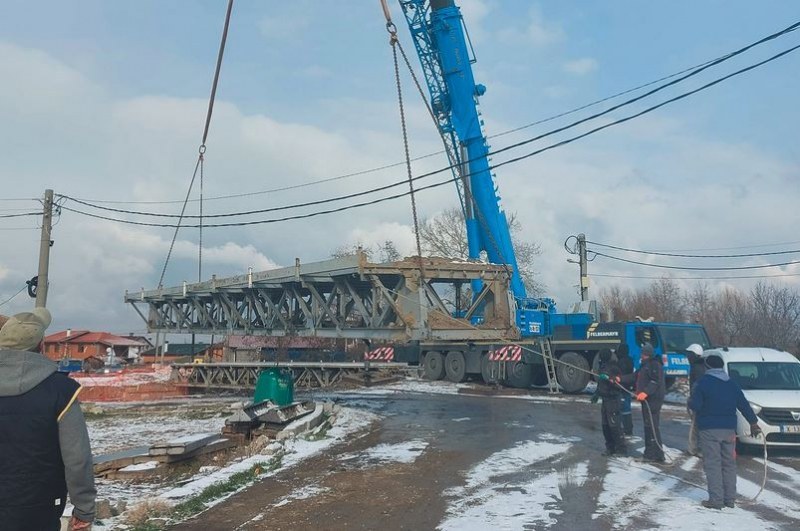 Демонтираха възлов мост в Пловдивско, изграждат нов