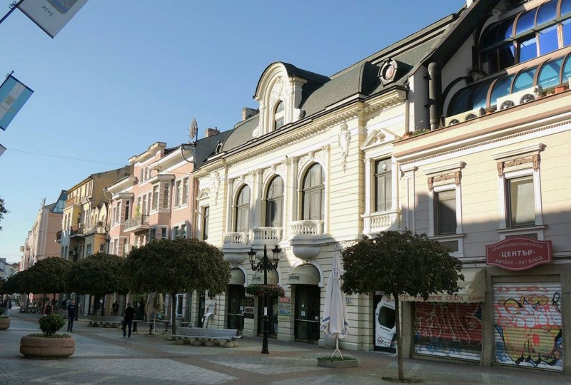 По-строгите мерки в Пловдив и още 4 области трябва да отпаднат до 5 дни