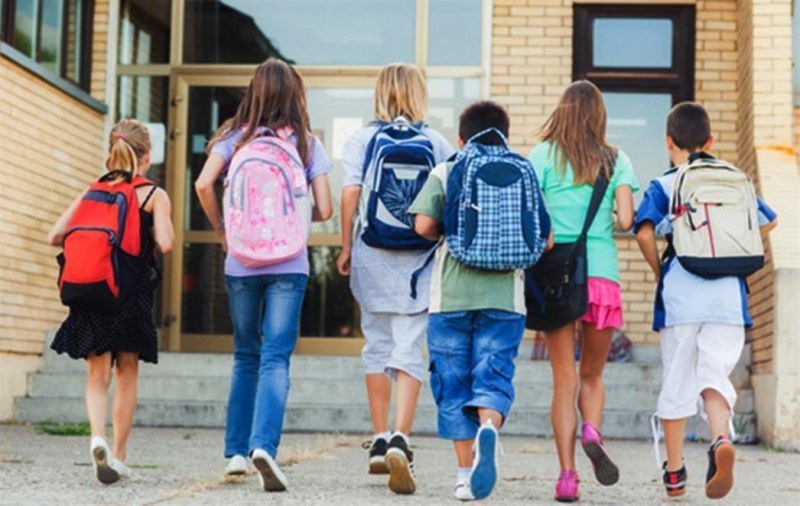 80% от родителите не одобряват по-ранно начало на учебната година