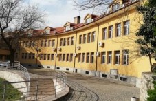 Академия в Пловдив подпомага финансово студентите си от Украйна akademiia-plovdiv-podpomaga-finansovo-393.jpg