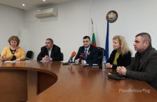 Координационен център „Пловдив – Украйна” създаде областният управител koordinatsionen-tsentar-plovdivukraina-631.jpg