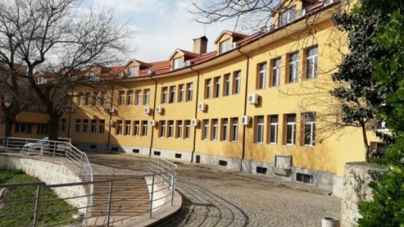 Академия в Пловдив подпомага финансово студентите си от Украйна