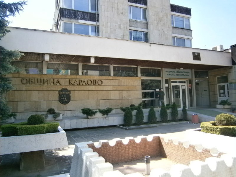 В Карлово проверяват бомбоубежищата, започва и хуманитарна акция