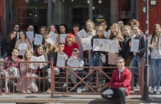 116 ученици в Пловдив се записаха в модерна академия на изкуствата 116-uchenitsi-plovdiv-se-zapisaha-732.jpg