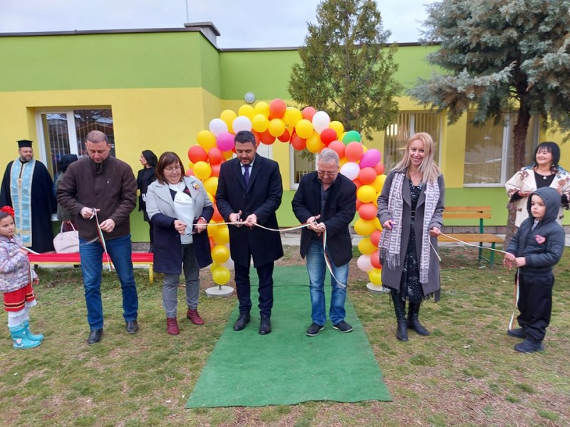 Нова детска ясла откриха в родопското село Брестник