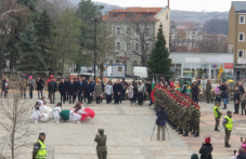 i-karlovo-pochete-natsionalniia-praznik-024.png