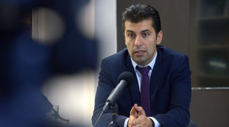 Кирил Петков: Държавата влиза като регулатор за две неща - за пшеницата и за горивата, доколкото може