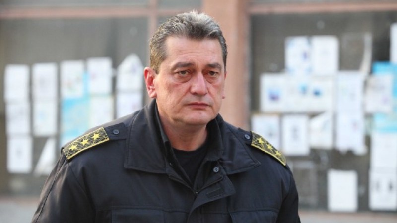 Комисар Николов: Скривалищата в жилищните блокове трябва да се почистят