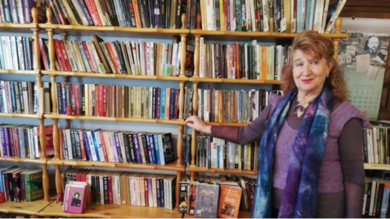 Читалище “Възраждане“ открива поетичния сезон с премиера на новата книга на Рамела Бохосян