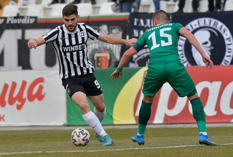 Локомотив записа много важна победа у дома срещу Берое