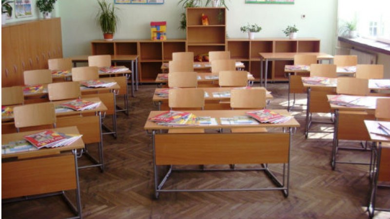 Безплатни помагала улесняват учители у нас при работа с деца от Украйна