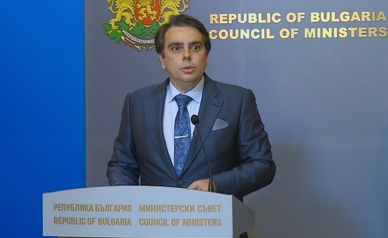 Асен Василев: Българският интерес е изключително ясен - тази война да спре максимално бързо и да не се разширява