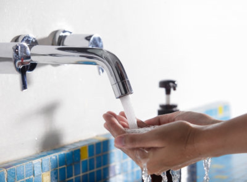 Парното и водата поскъпват