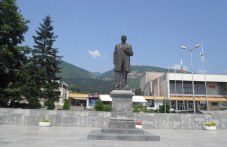 publichno-obsazhdane-sopot-poemane-560.jpg