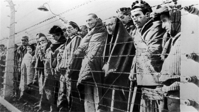 11 април - в памет на бившите политзатворници, концлагеристи и пострадалите от фашизма и войните