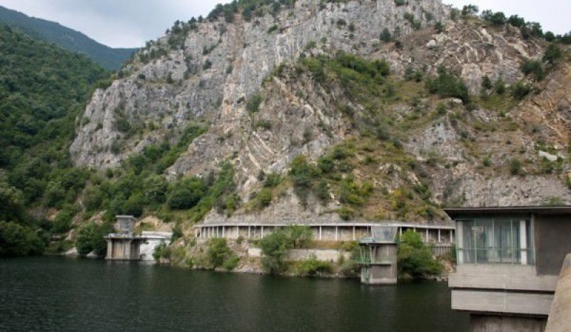 Важно! Ще изпускат вода от язовир “Кричим“, хората да внимават