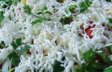 pastra-velikdenska-salata-po-razlichna-738.jpg
