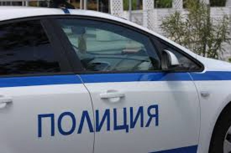Нелегален тютюн хванаха в Първомай, в Хисарско - шофьор в нарушение