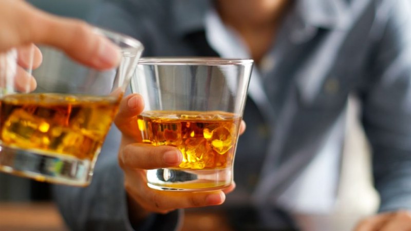 Алкохолът и здравето ни - кое питие ни вреди и кое - не