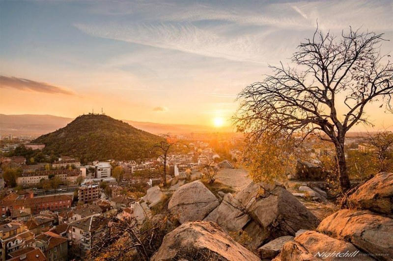 Топла сряда в Пловдив, очаква се дъжд