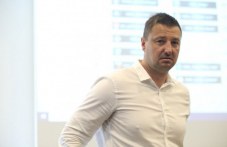 loko-shte-ima-veroiatno-nov-direktor-186.jpeg