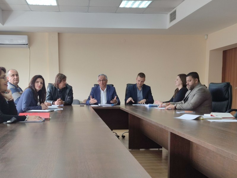 Общината не е направила пазарно проучване за техниката за „Градини и паркове” и „Чистота”