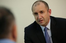 voinata-razvencha-mitove-koito-radev-900.jpg