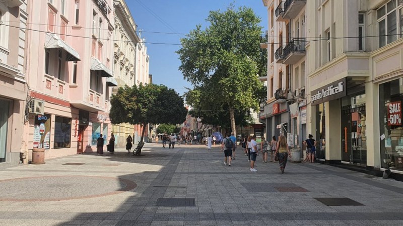 Вторник в Пловдив - слънчев и топъл, може и да превали