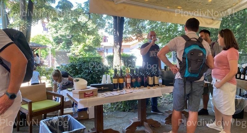 Наслаждаваме се на “Вино и гурме“ този уикенд в Пловдив