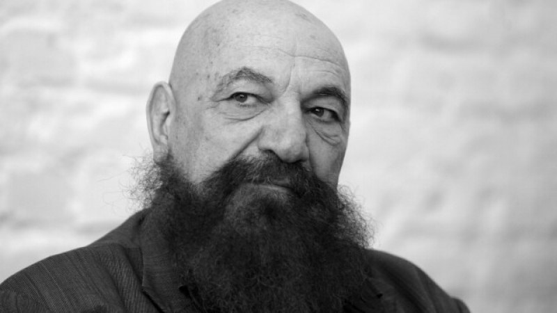 Напусна ни илюзионистът Астор