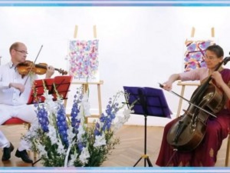Семейното дуо „Eufonia” от Виена очарова с индийска духовна музика в Пловдив