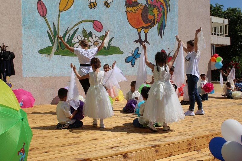 Откриха „Сцена на талантите“ в пловдивска детска градина