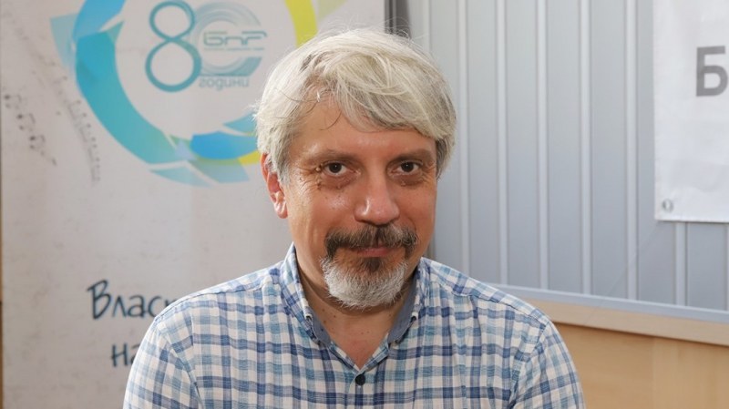 Витанов: Както се пее в песента - Луната продължава да спи. Ковид кризата е смазана