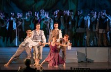 izlozhbi-teatar-one-dance-week-i-944.jpeg
