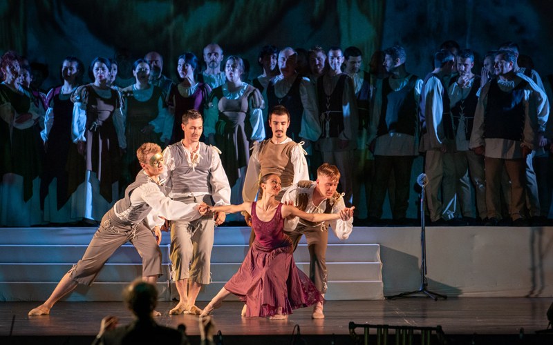 Изложби, театър, One Dance Week и „Кармина Бурана” на Античния в афиша днес