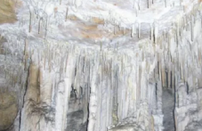 Пещерата „Добростански бисер“ не може да отвори заради административни неуредици