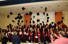 119-absolventi-se-diplomiraha-mu-plovdiv-307.jpg