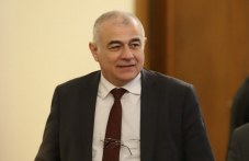 sotsialniiat-ministar-sredno-15-678.jpg