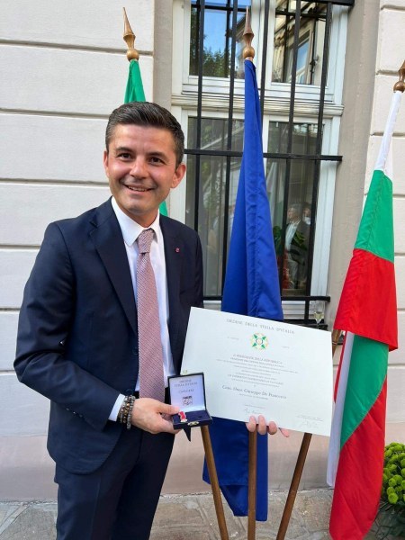 Почетният консул на Италия в Пловдив награден с най-високото отличие