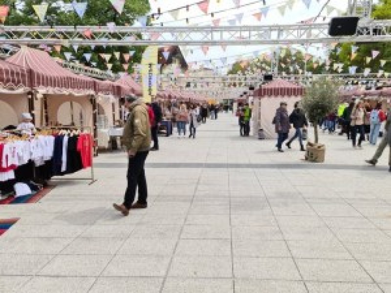 Артисти от България, Турция и САЩ забавляват гостите на Капана Фест в Пловдив
