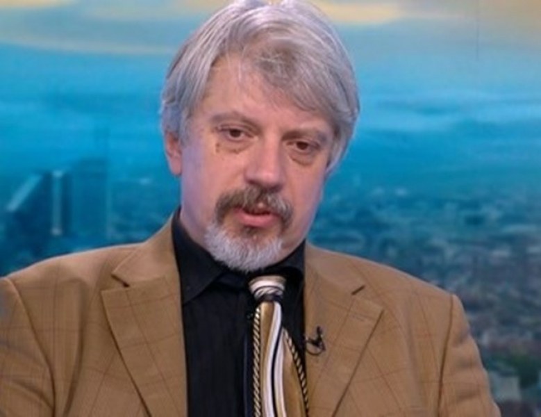 Витанов: Избягвам да давам съвети на МОН, но децата са пренатоварени