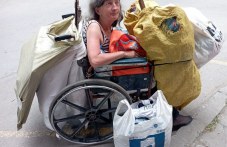 zhena-invalidna-kolichka-ima-nuzhda-864.jpg