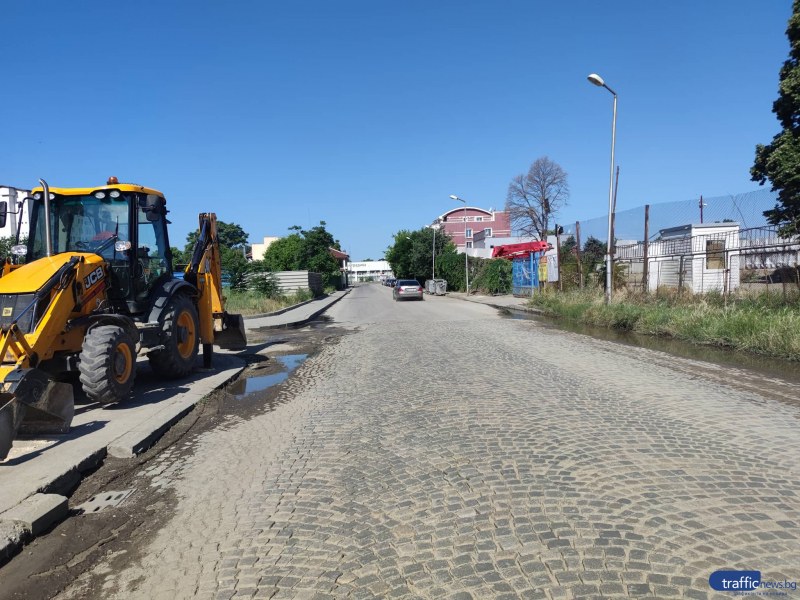 Направиха първа копка на ремонта на ул. „Владая” и новата й връзка с бул. „Марица – Юг”