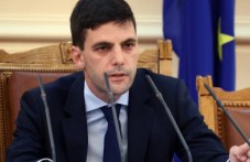 deputatite-svaliha-nikola-minchev-posta-065.jpg